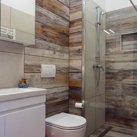 House Frida * كوبر