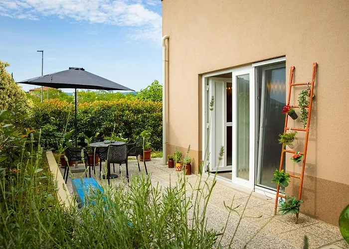 House Frida 코페르